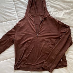 Maroon cropped athletic hoodie
